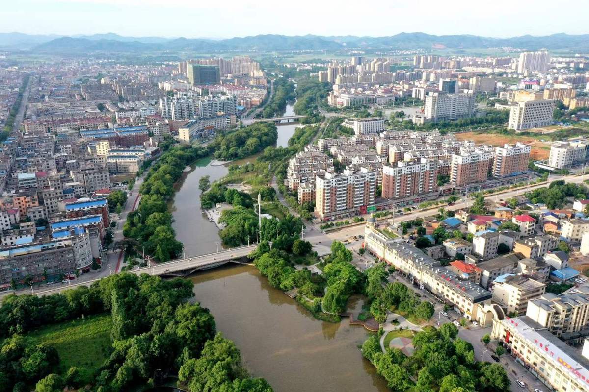 上饶万年疫情情况及江西上饶万年县图片相关介绍