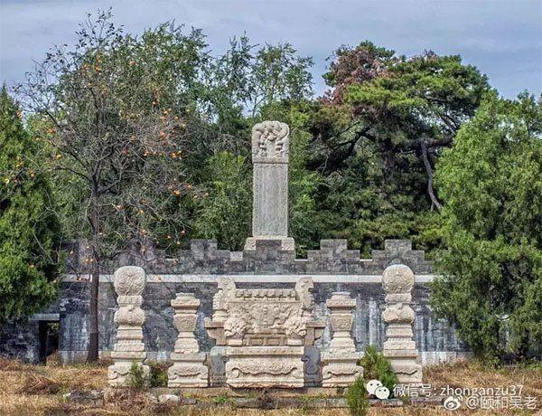 十三陵思陵石烛台被盗案详情：被盗经过与嫌犯处置结果