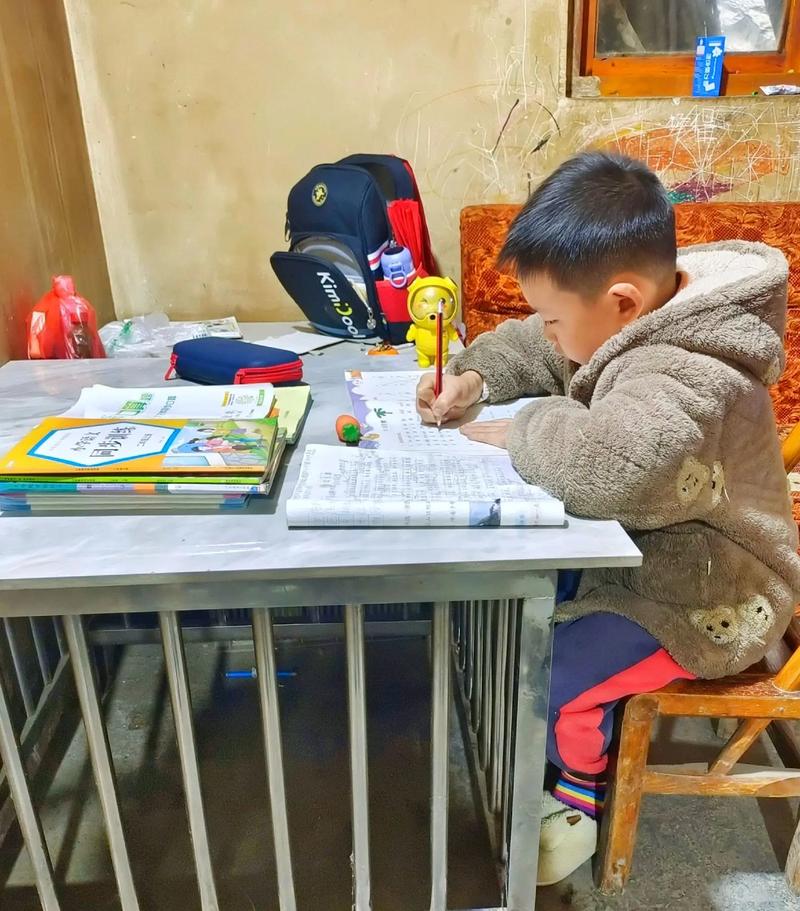 疫情下的生活记录：口罩、网课与春节的别样变化